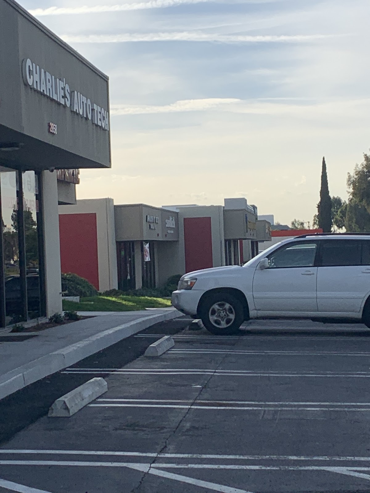 Charlie's Auto Center photo 2